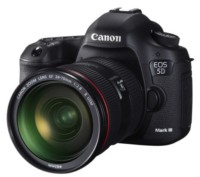 Photos - Camera Canon EOS 5D Mark III  kit 28-135