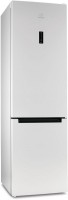 Photos - Fridge Indesit DF 5200 W white