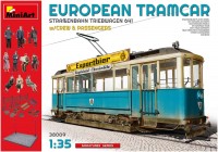 Model Building Kit MiniArt European Tramcar w/Crew and Passengers (1:35) 