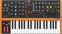 Synthesizer Behringer Poly D 