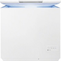 Photos - Freezer Electrolux EC 2800 AOW 260 L