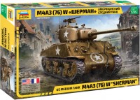 Model Building Kit Zvezda US Medium Tank M4A3 (76) W Sherman (1:35) 
