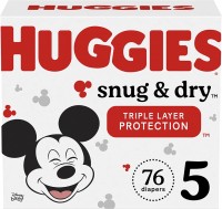 Photos - Nappies Huggies Snug and Dry 5 / 76 pcs 