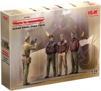 Model Building Kit ICM Photo to Remember (1:32) 