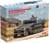 Model Building Kit ICM Beobachtungspanzerwagen’ Sd.Kfz.251/18 Ausf.A (1:35) 