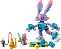 Photos - Construction Toy Lego Izzie and Bunchurro the Gaming Bunny 71490 