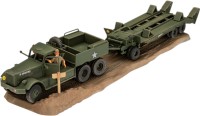 Model Building Kit Revell M19 Tank Transporter (1:72) 