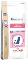 Photos - Cat Food Royal Canin Young Female Cat Pouches Neutered  10 kg