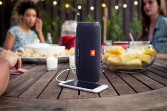 Speakers with power bank: a selection of five portable acoustic models with the function of charging gadgets