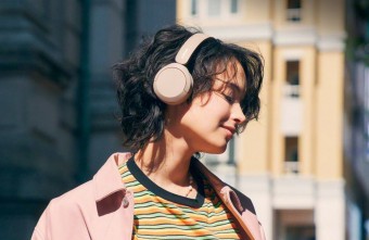 TOP on-ear headphones with long battery life