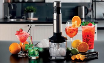 Best immersion blenders with attachments under £80