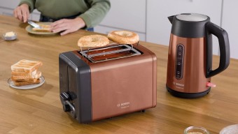 Kitchen appliances for quick breakfast preparation