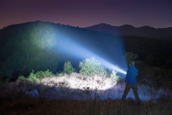 The best powerful handheld flashlights