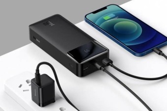 Best Power Banks with Pass-Through Charging